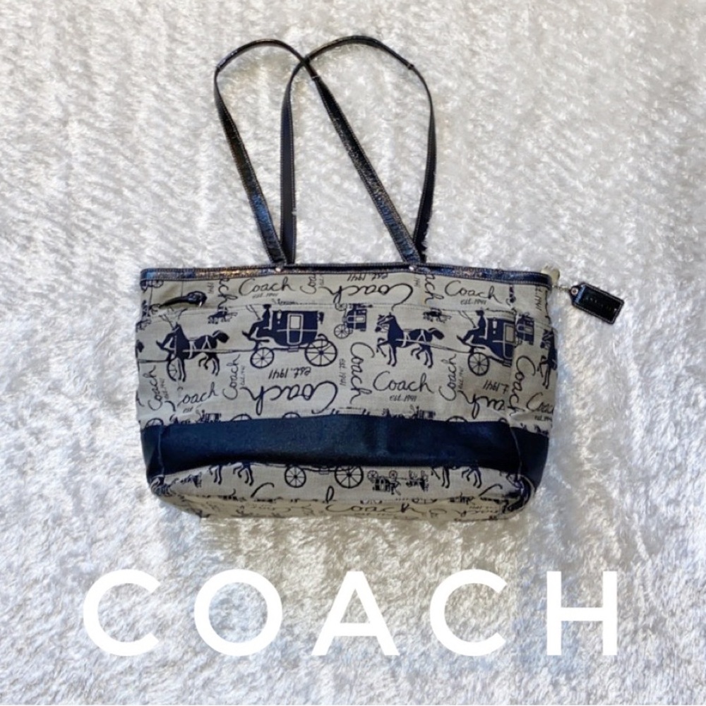 Coach Field Horse and Carriage Tote - Picture 1 of 16